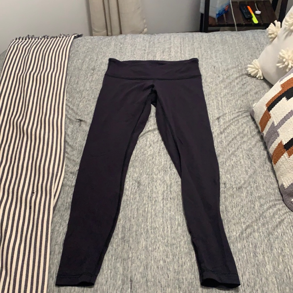 Lululemon black leggings